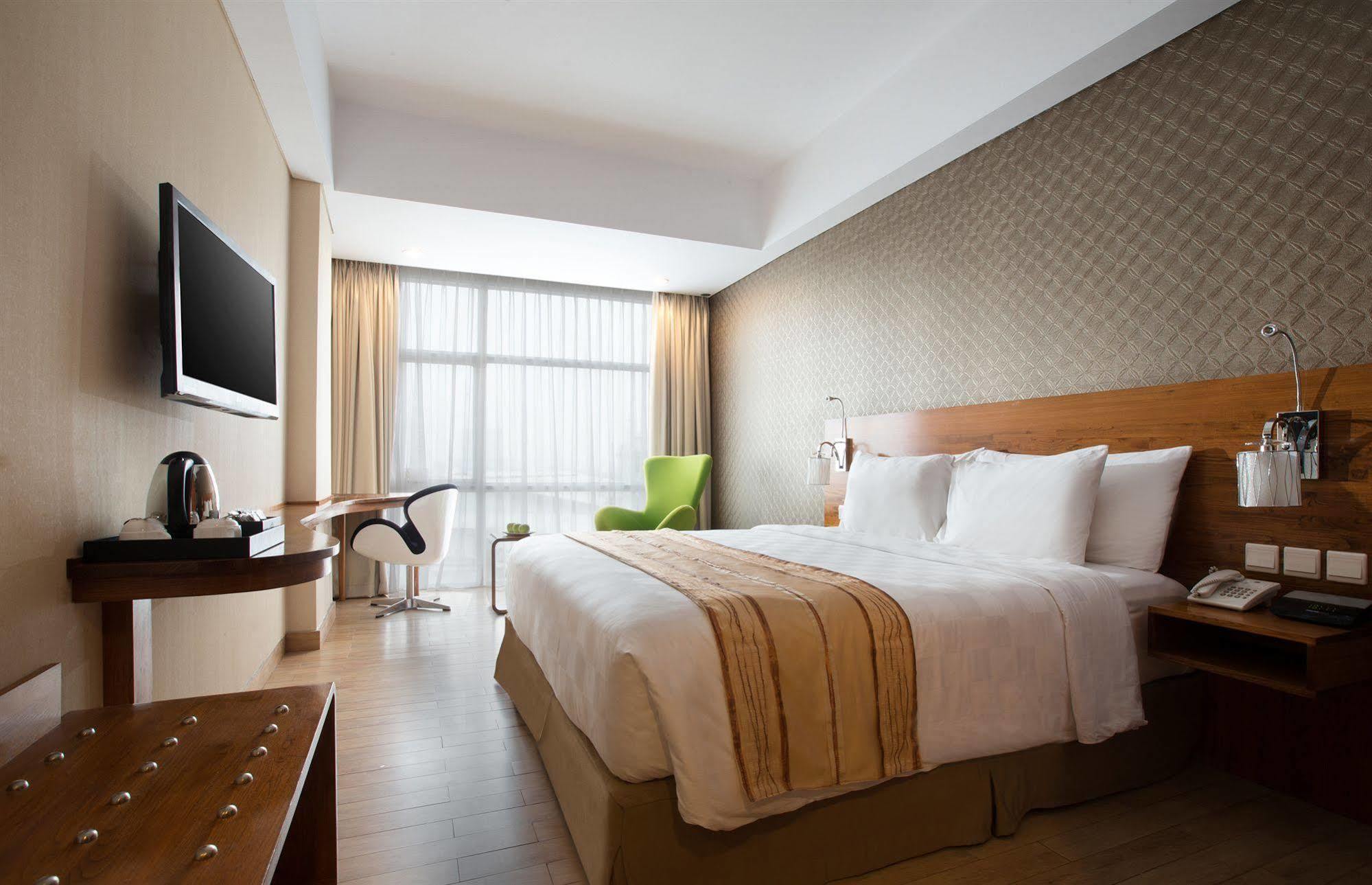 Hariston Hotel & Suites, Pluit - Jakarta Exterior foto
