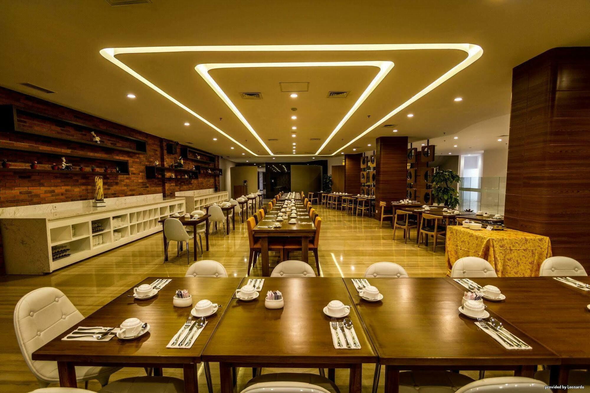 Hariston Hotel & Suites, Pluit - Jakarta Exterior foto